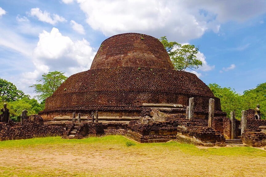Pabalu Vehera Stupa